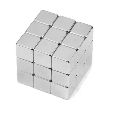 小さな立方体ネオジム磁石 N52 フェライト希土類モーター正方形超強力永久発電機ネオジム磁石センサー用